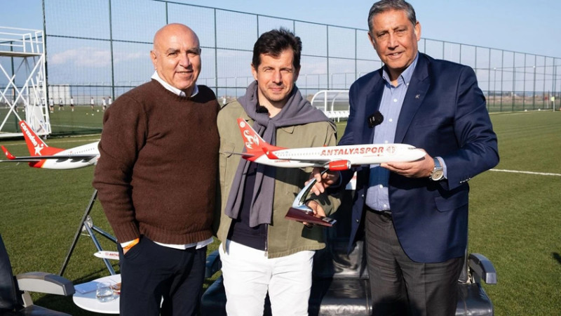 Corendon Airlines, “Sport Talks” ile Sporun Efsanelerini Buluşturuyor