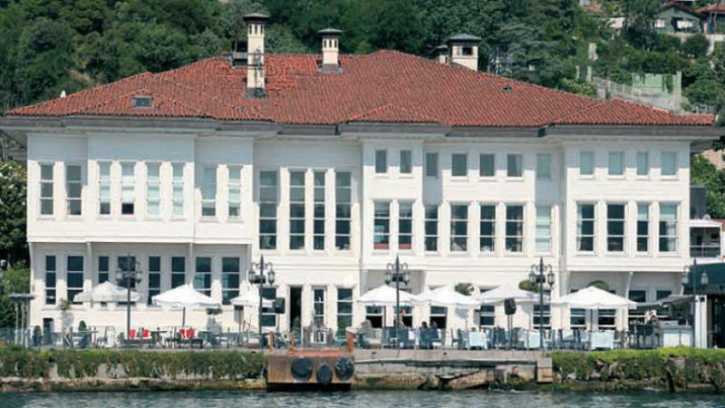 İstanbul Boğazı’ndaki Lüks Les Ottomans Hotel İcradan Satışa Çıkarıldı