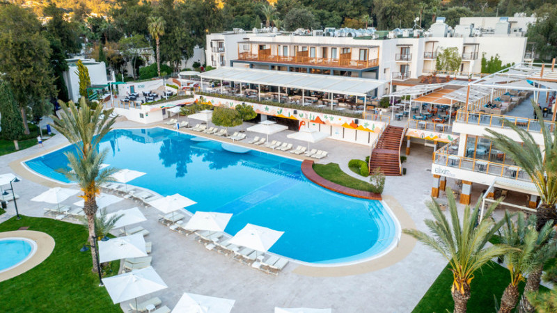 Yaz Sonu Tatili DoubleTree by Hilton Bodrum Işıl Club Ultra All Inclusive Resort’ta
